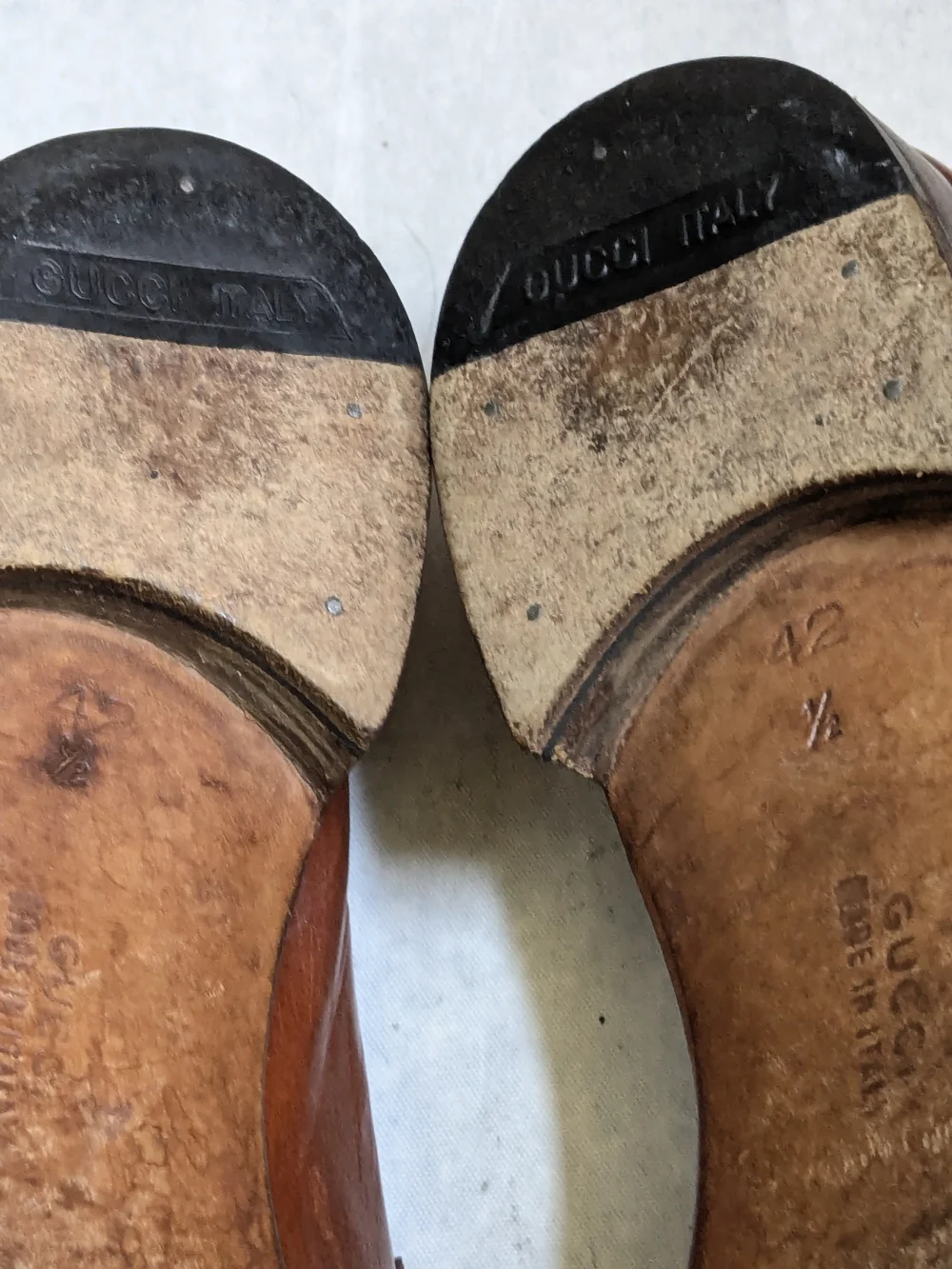 Gucci Brown Leather Horsebit Loafers - Men 9 S Narrow Slip Ons Vintage Italy